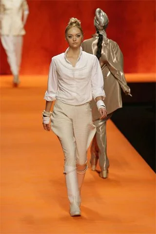 Look 3